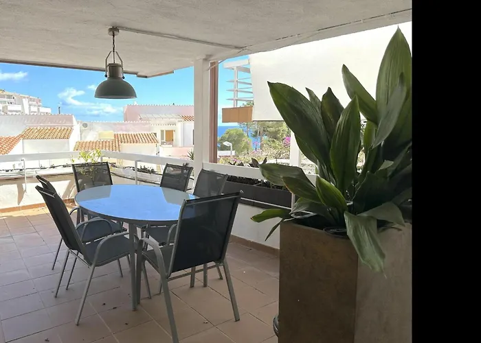 Casa vacanze Lets Holidays House In Cala Salions *